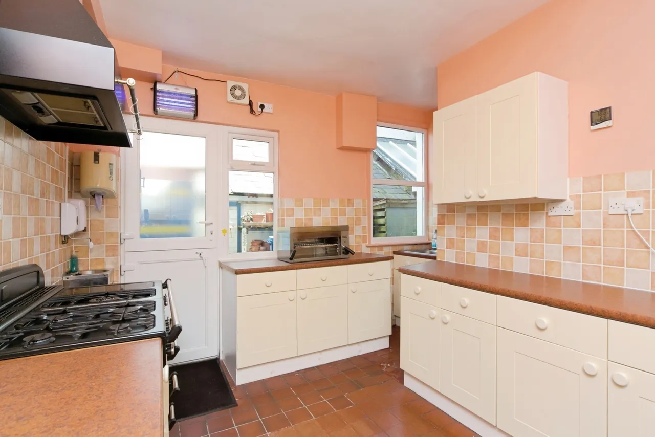 Marine Terrace, Criccieth, LL52, photo 7