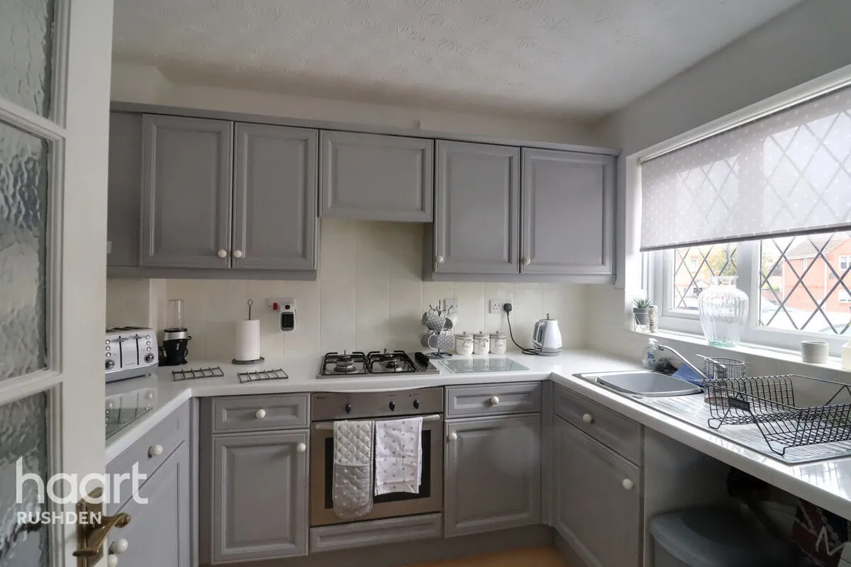 Daffodil Drive, Rushden, NN10, photo 10
