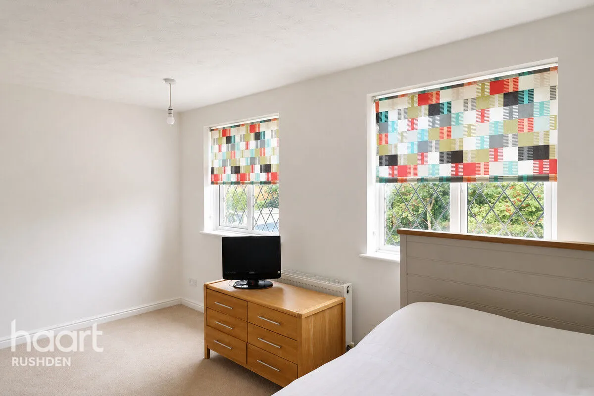 Daffodil Drive, Rushden, NN10, photo 8