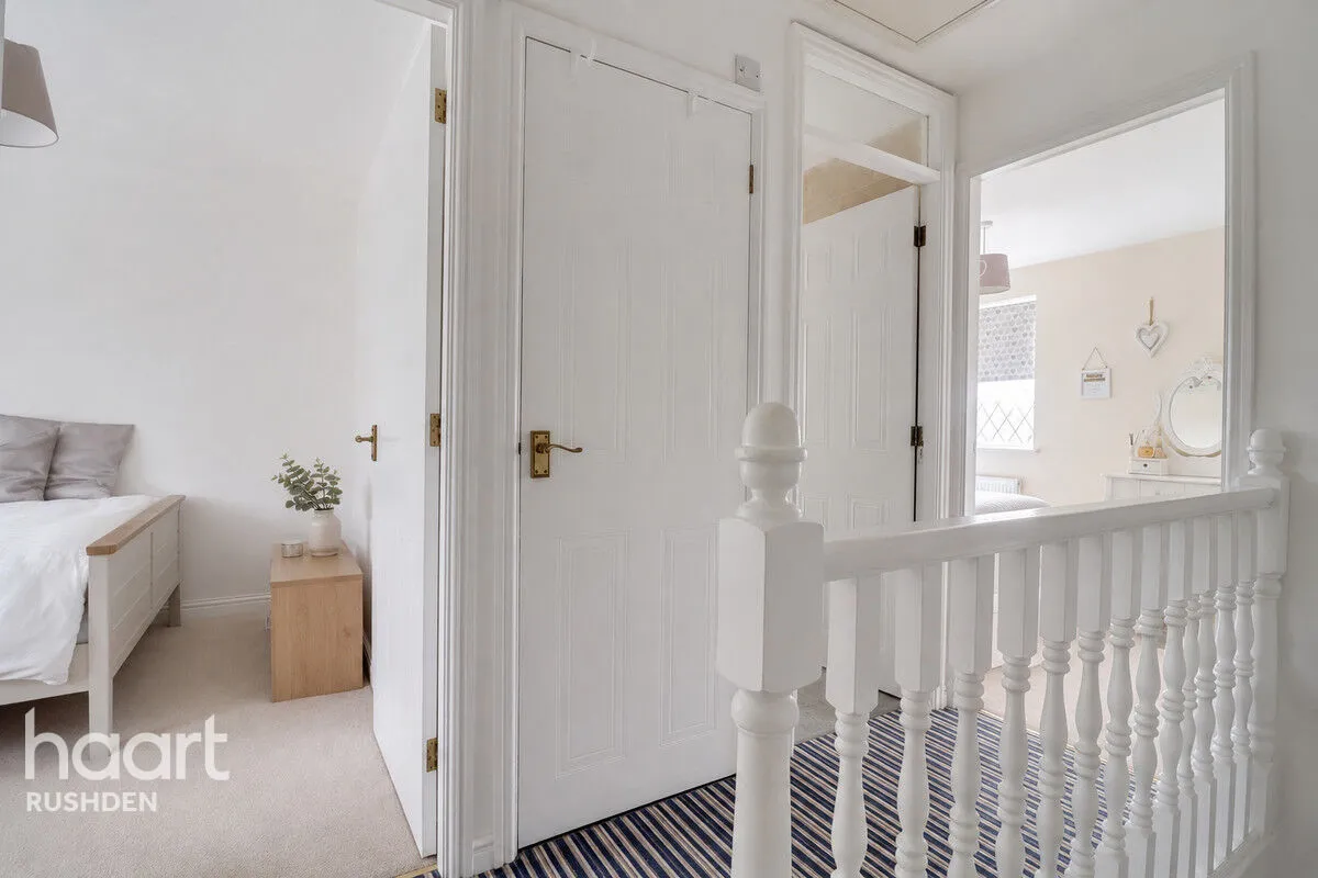 Daffodil Drive, Rushden, NN10, photo 6