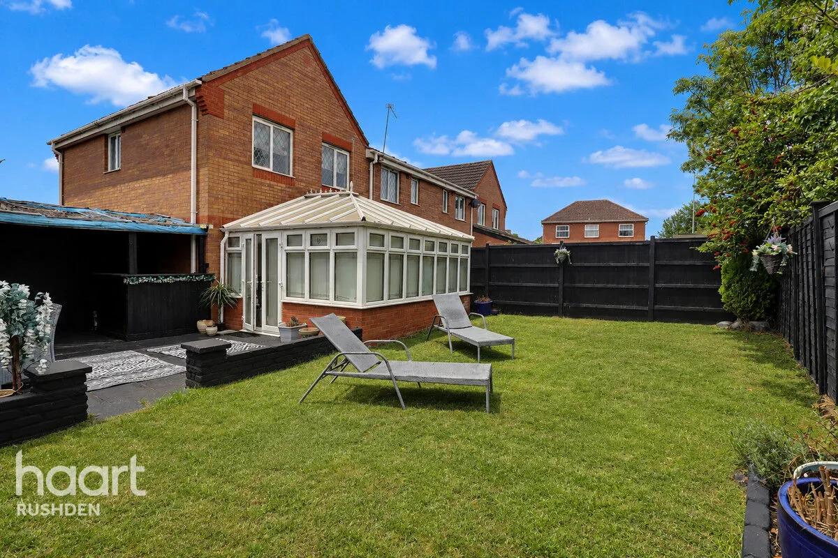 Daffodil Drive, Rushden, NN10, photo 2