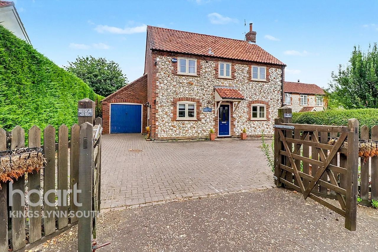 4 bed house for sale, Station Road, King's Lynn, PE31
