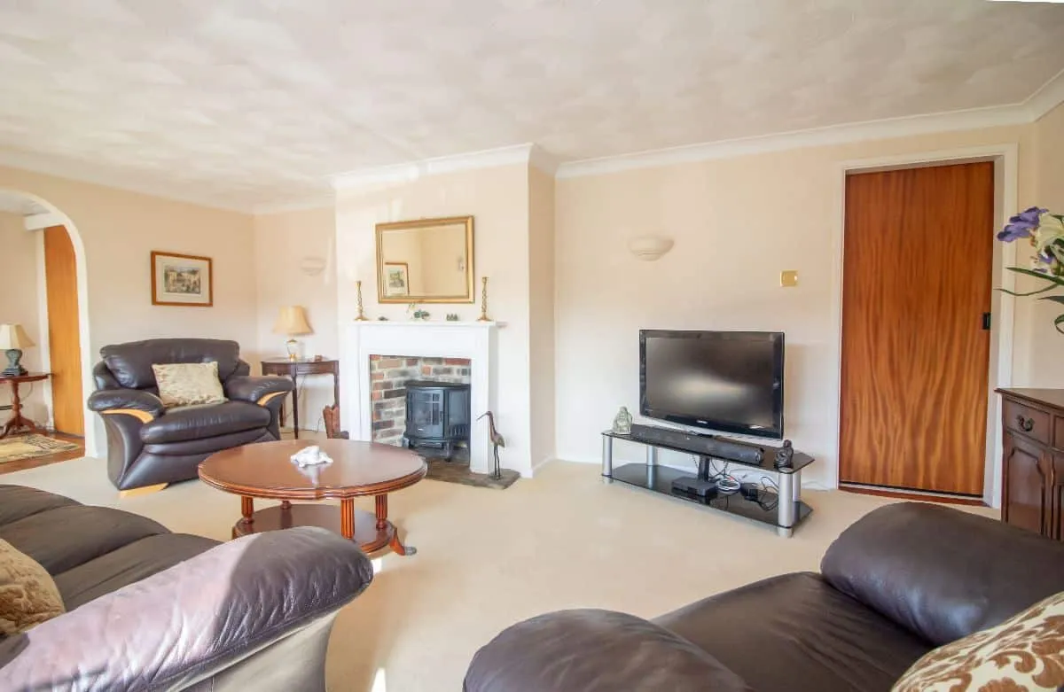 South Road, Waterlooville, PO8 0ER, photo 12