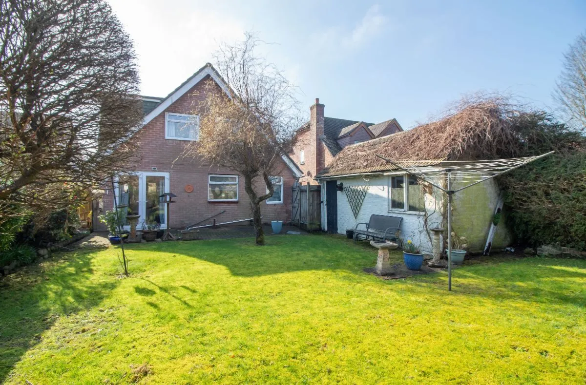 South Road, Waterlooville, PO8 0ER, photo 11