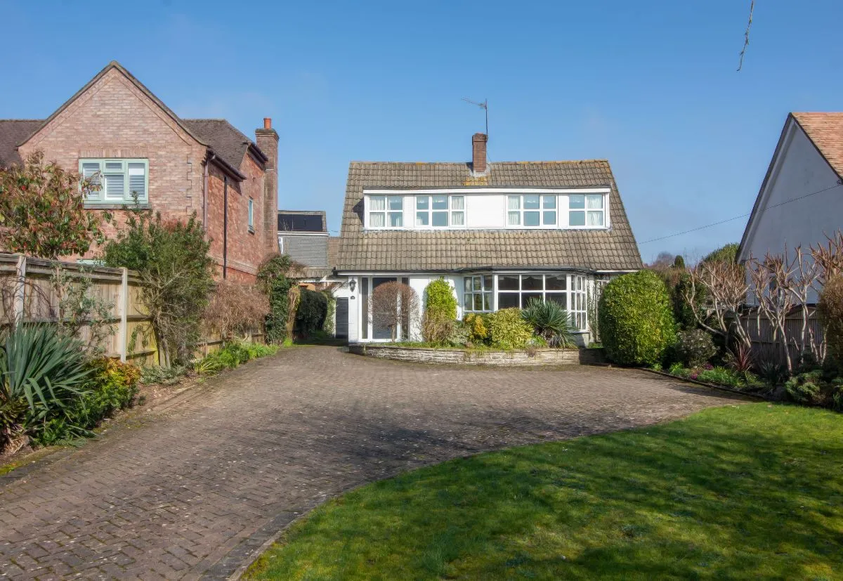 4 bed house for sale — South Road, Waterlooville, PO8 0ER