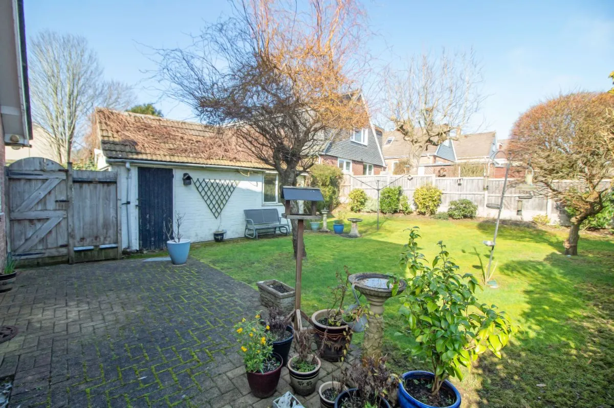 South Road, Waterlooville, PO8 0ER, photo 10