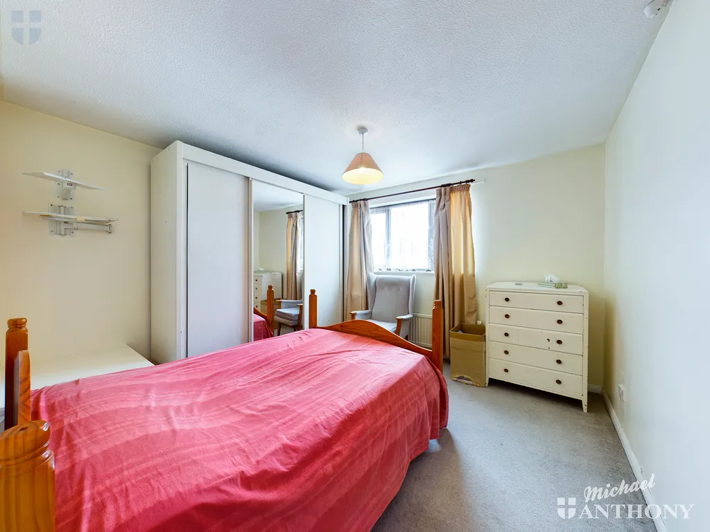 Cornbrook Road, Walton Court, Aylesbury, HP21 8QY, photo 5