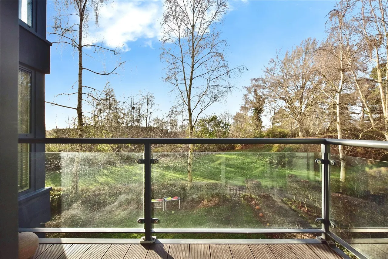 Sandling Lane, Maidstone, Kent, ME14, photo 8