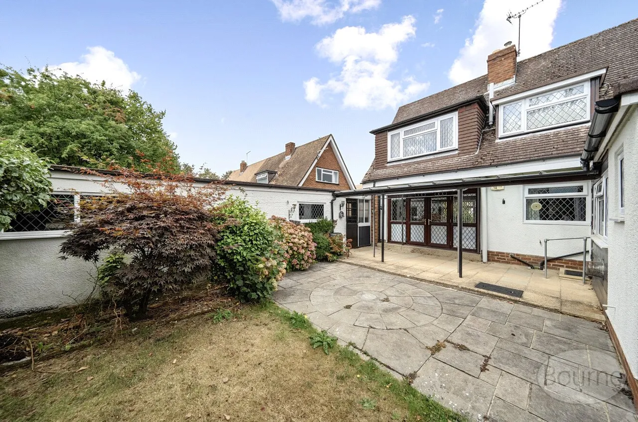 Gloucester Close, Petersfield, GU32, photo 4