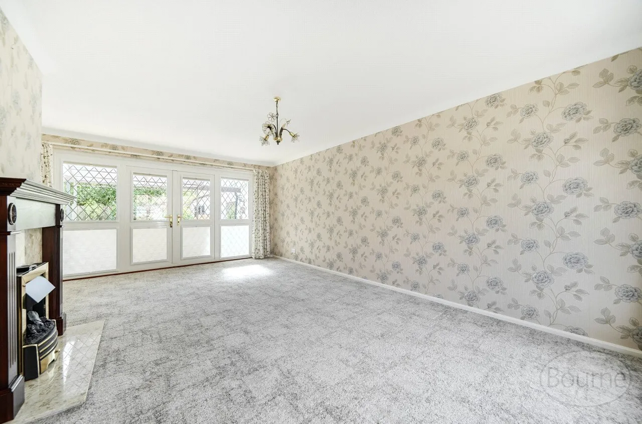 Gloucester Close, Petersfield, GU32, photo 5