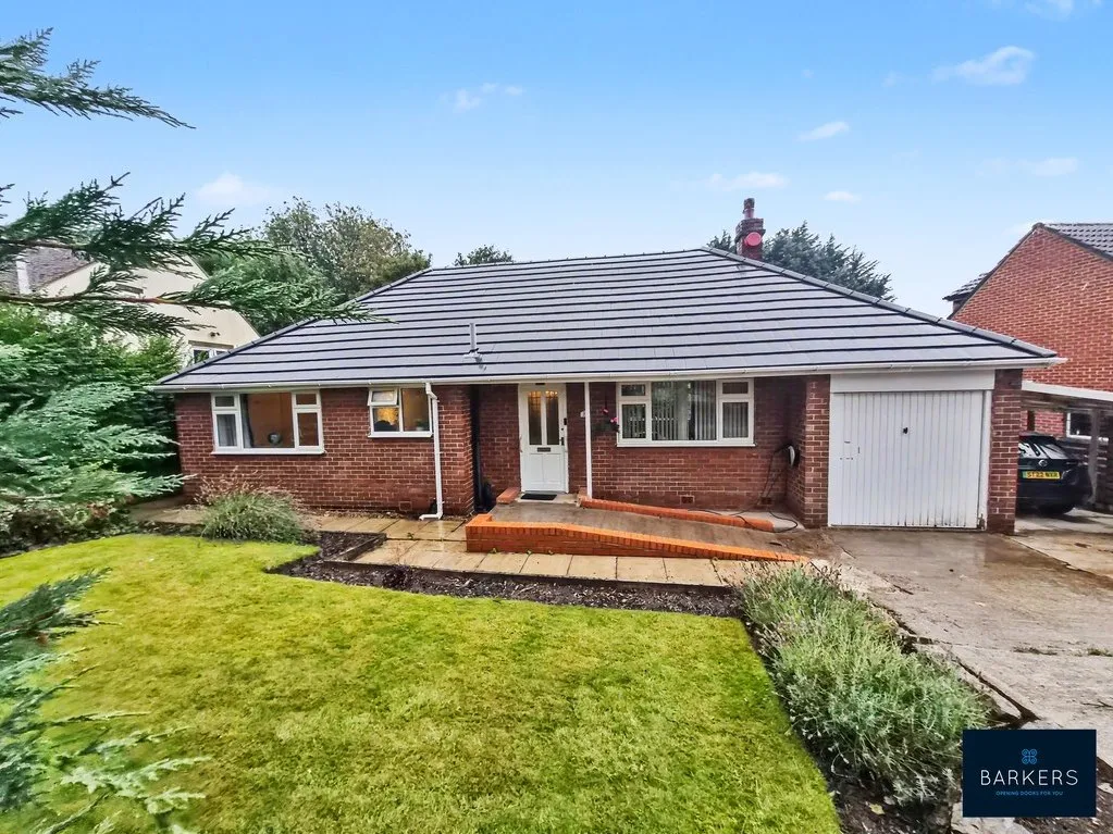 4 bed house for sale — Cornmill Lane, Liversedge WF15 7DZ