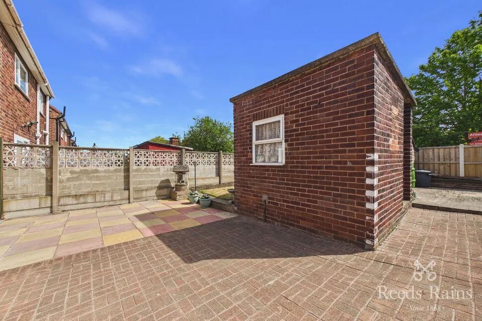 Garth Avenue, Normanton, West Yorkshire, WF6, photo 12
