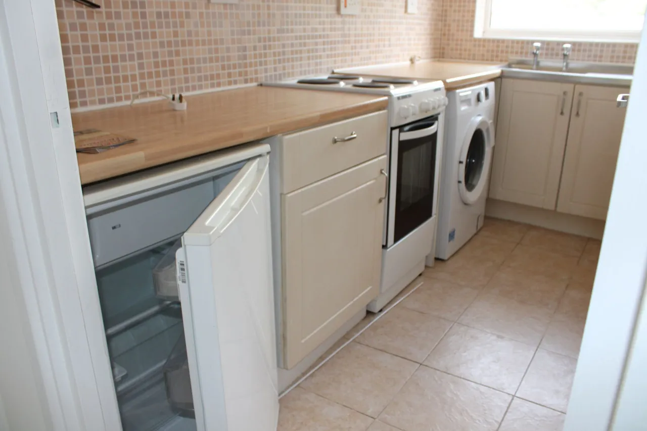 Jasmine Close, Trimley St Martin, Felixstowe, Suffolk, IP11 0UY, photo 5