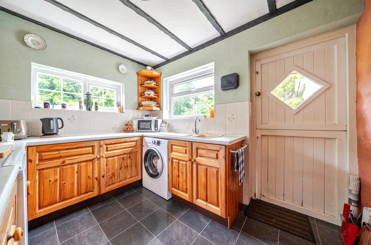 Newbridge-on-Wye, Llandrindod Wells, Powys, LD1 6LY, photo 7