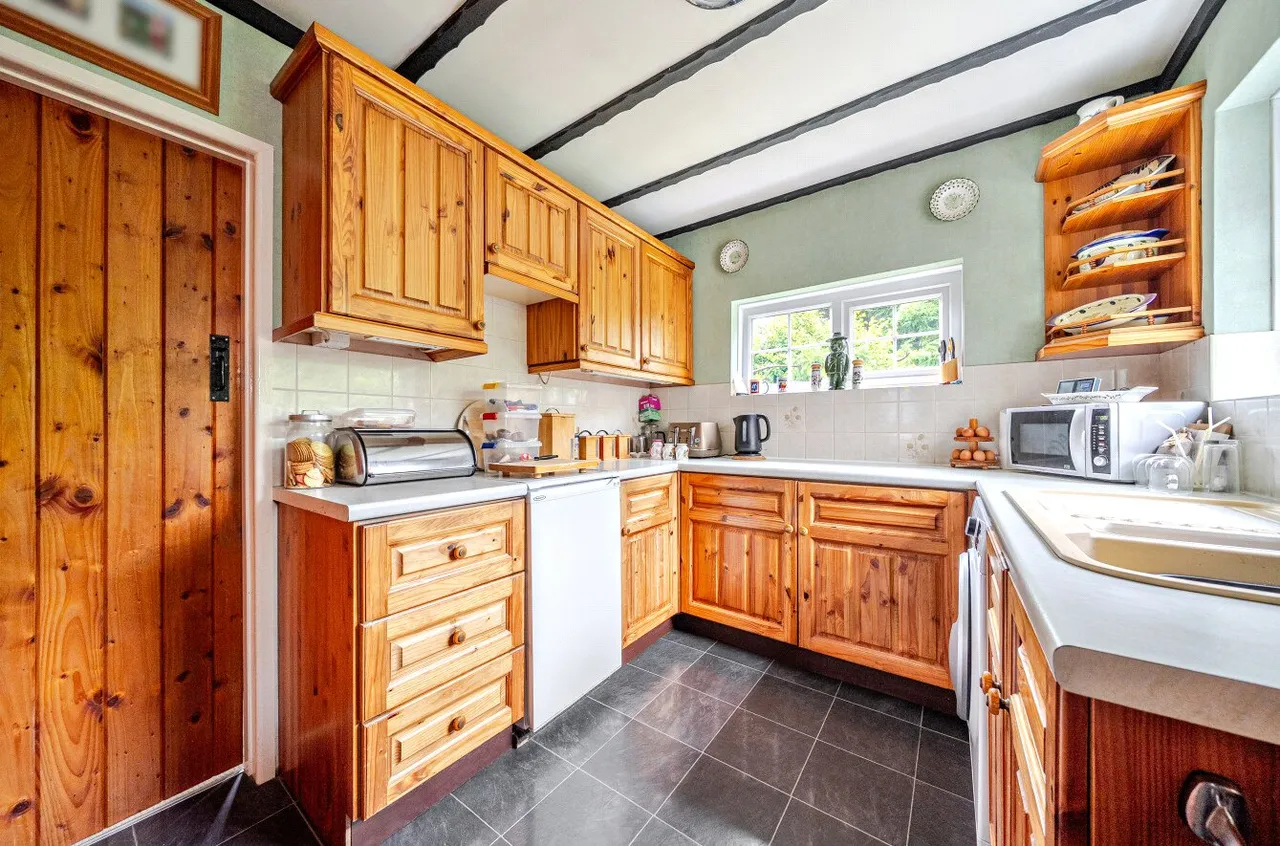 Newbridge-on-Wye, Llandrindod Wells, Powys, LD1 6LY, photo 3