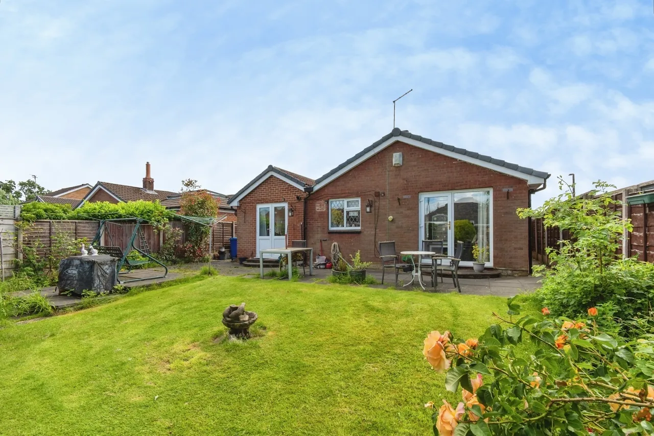 Bladen Close, Cheadle Hulme, Cheadle, Greater Manchester, SK8, photo 15
