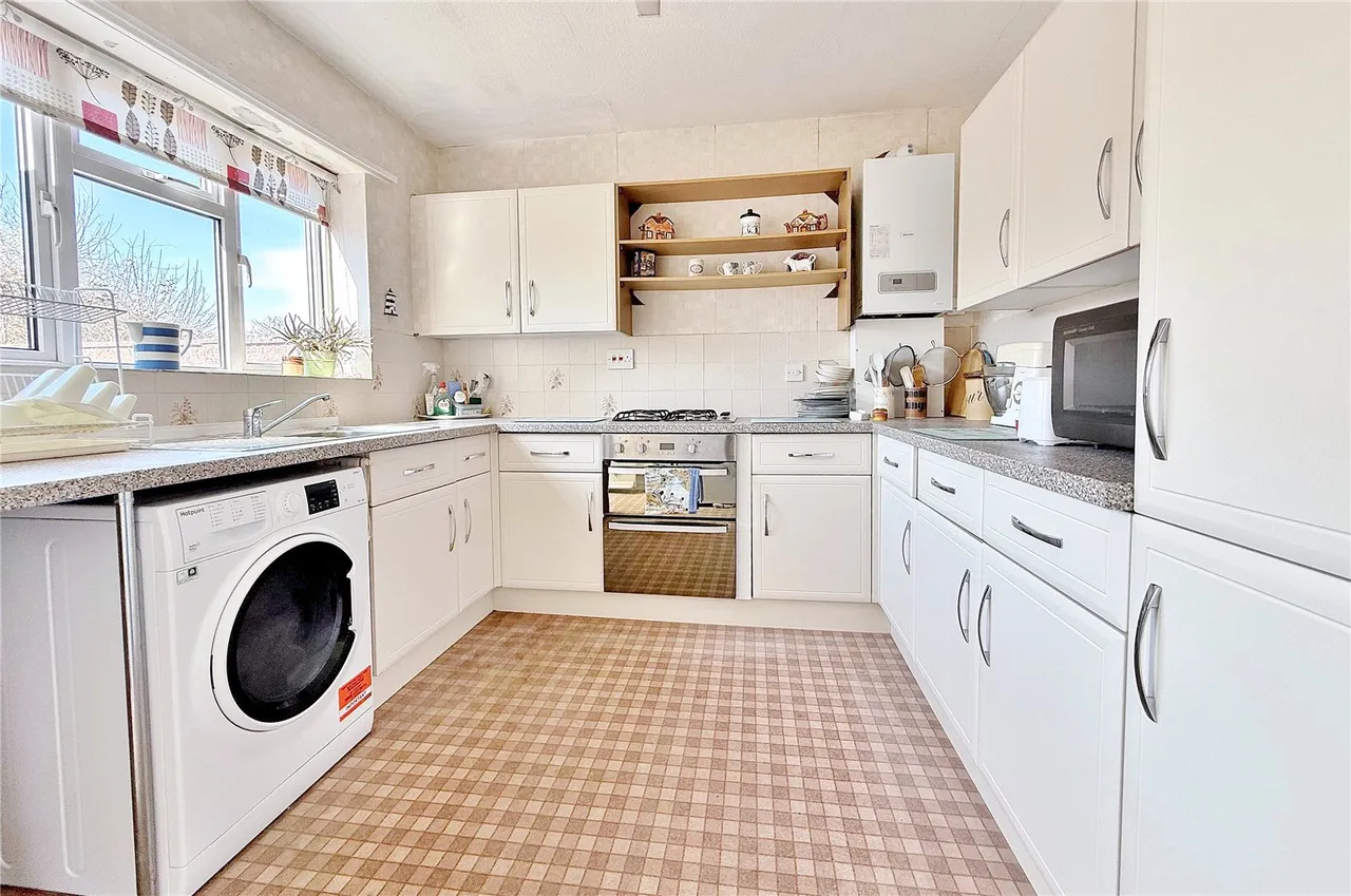 Sea Place, Goring-by-Sea, BN12, photo 3