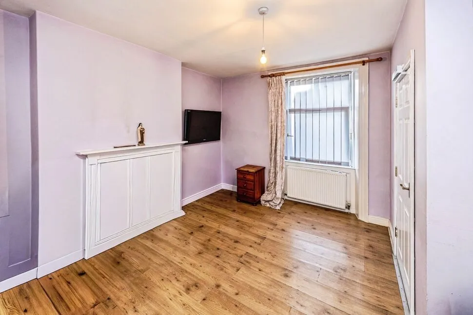 Spring Street, Huddersfield, West Yorkshire, HD1, photo 7