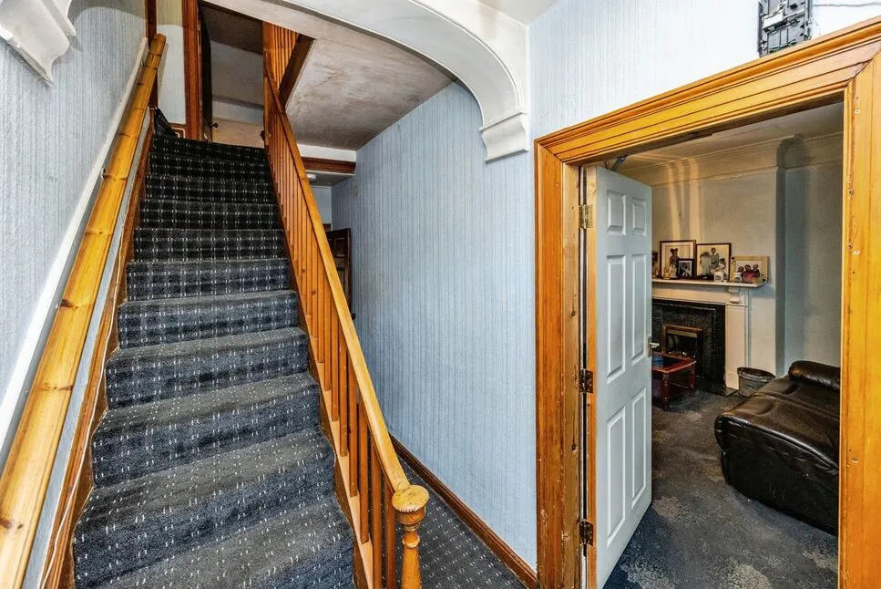 Spring Street, Huddersfield, West Yorkshire, HD1, photo 4