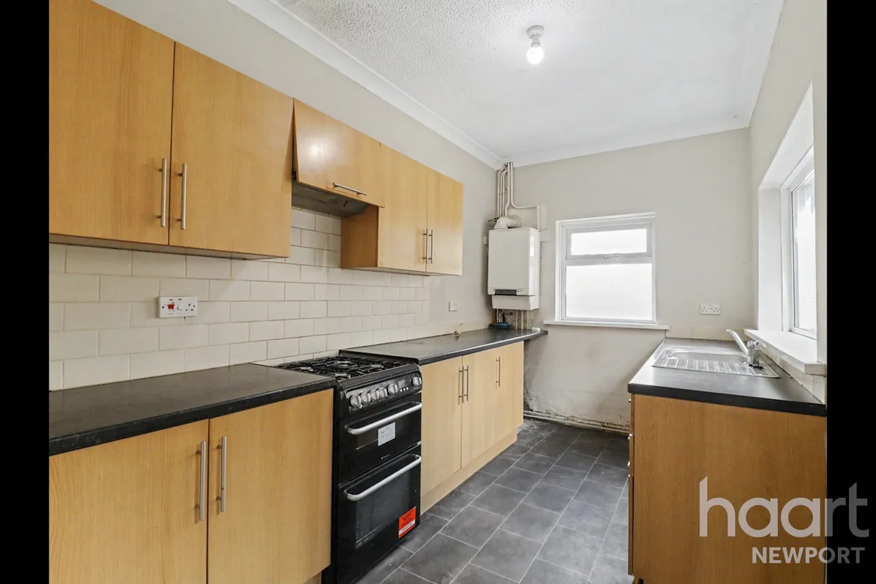 Orchard Street, Newport, NP19, photo 6