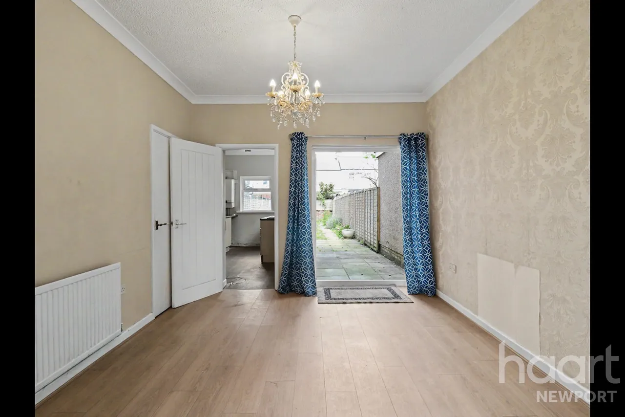 Orchard Street, Newport, NP19, photo 2