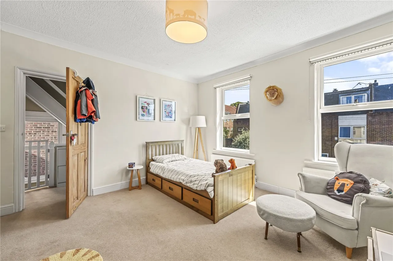 Heathfield South, Twickenham, TW2 7SR, photo 6