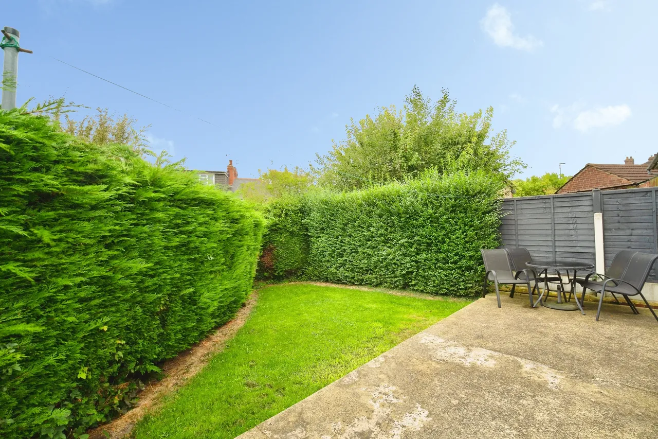 Summerfield Avenue, Leeds, LS13, photo 17
