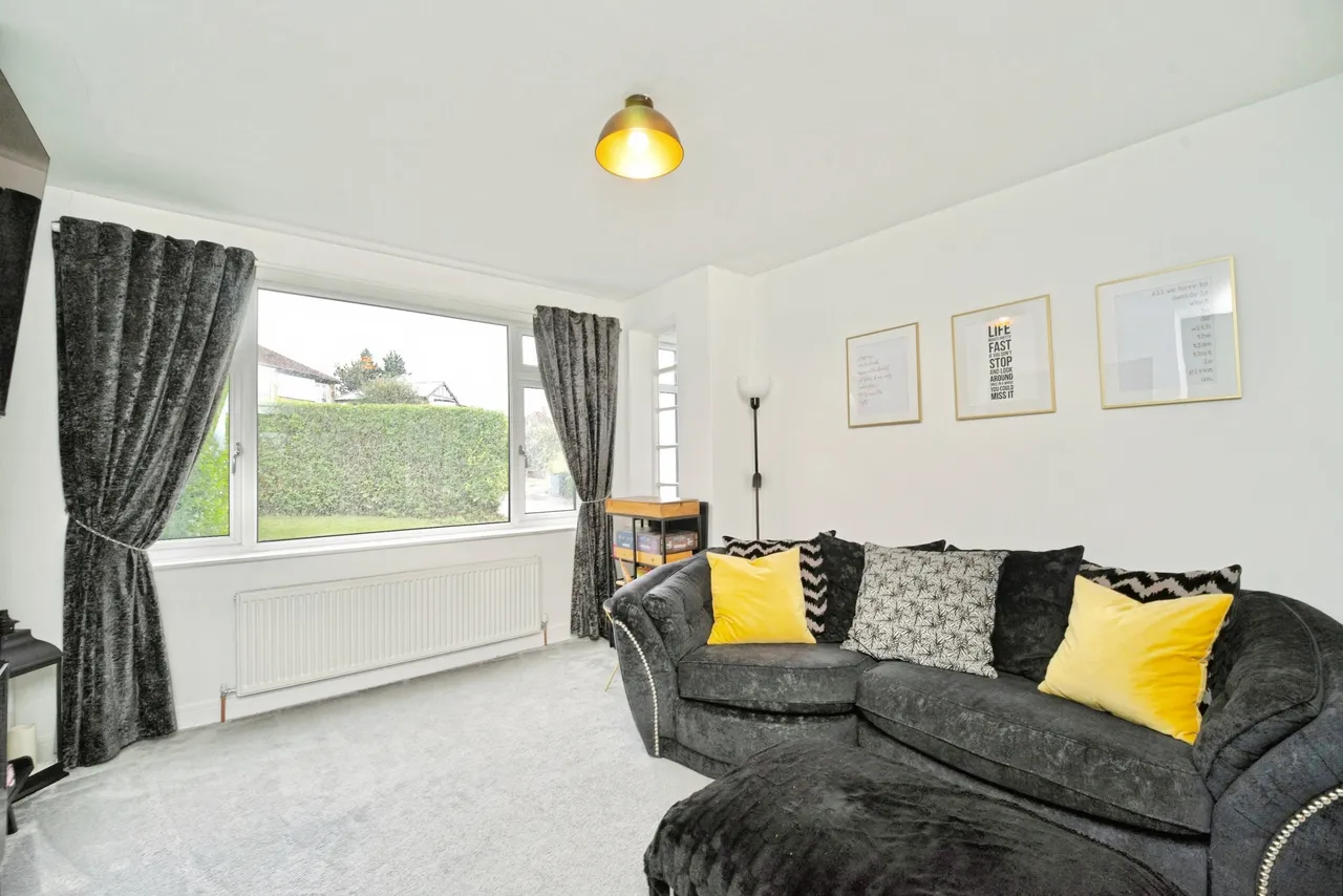 Summerfield Avenue, Leeds, LS13, photo 2
