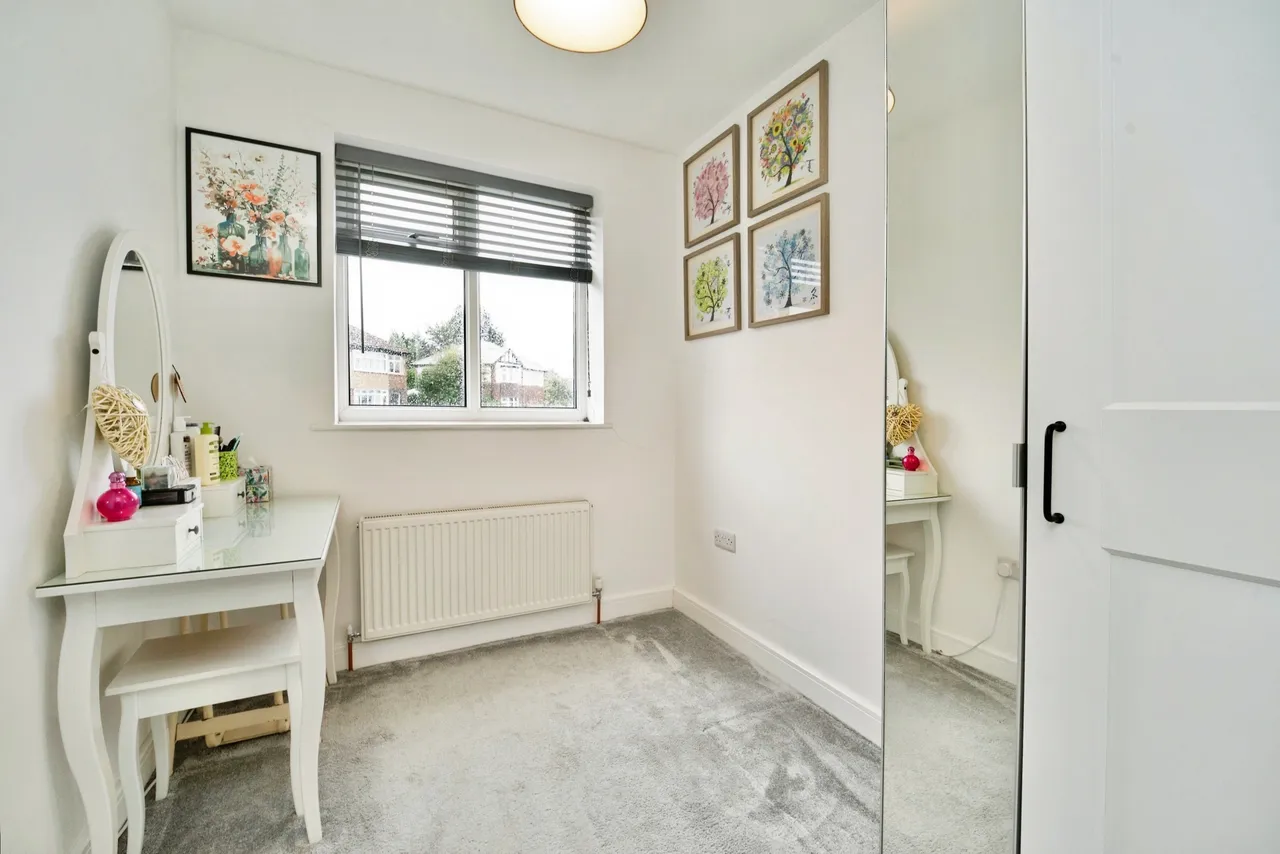 Summerfield Avenue, Leeds, LS13, photo 13