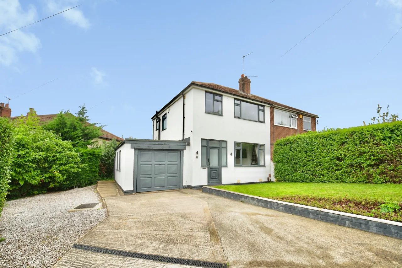 3 bed house for sale, Summerfield Avenue, Leeds, LS13