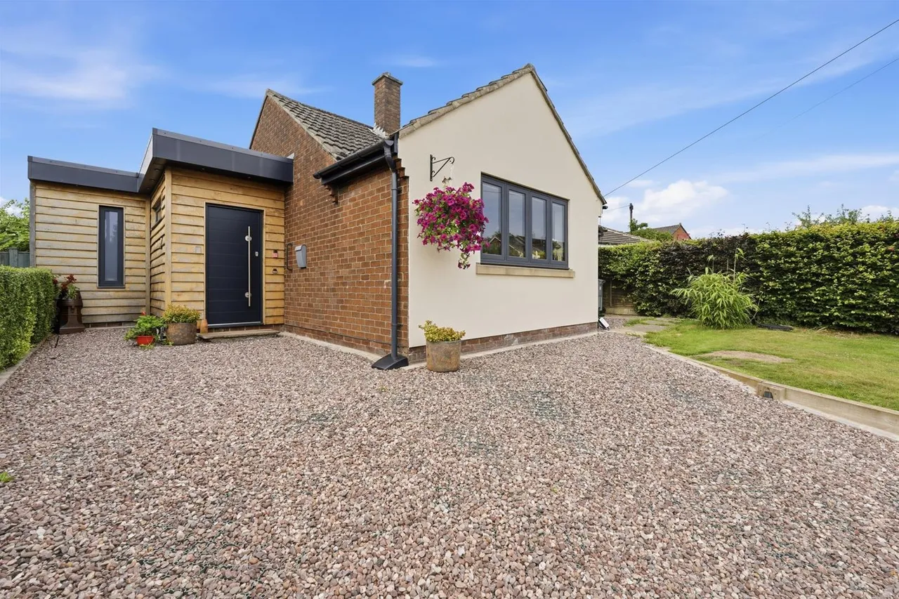 Crossfield Road, Bollington, photo 15