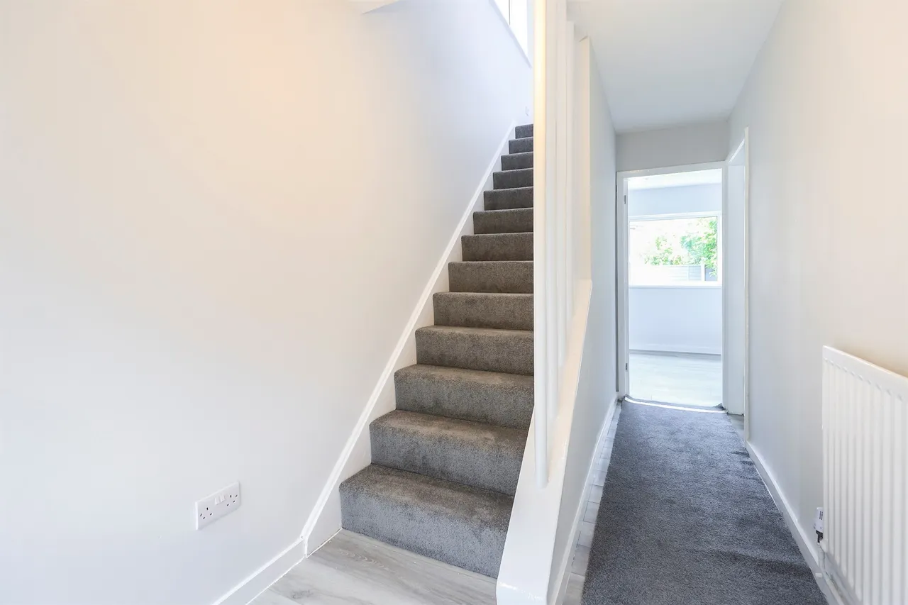 Cannock Road, Featherstone, WV10, photo 14