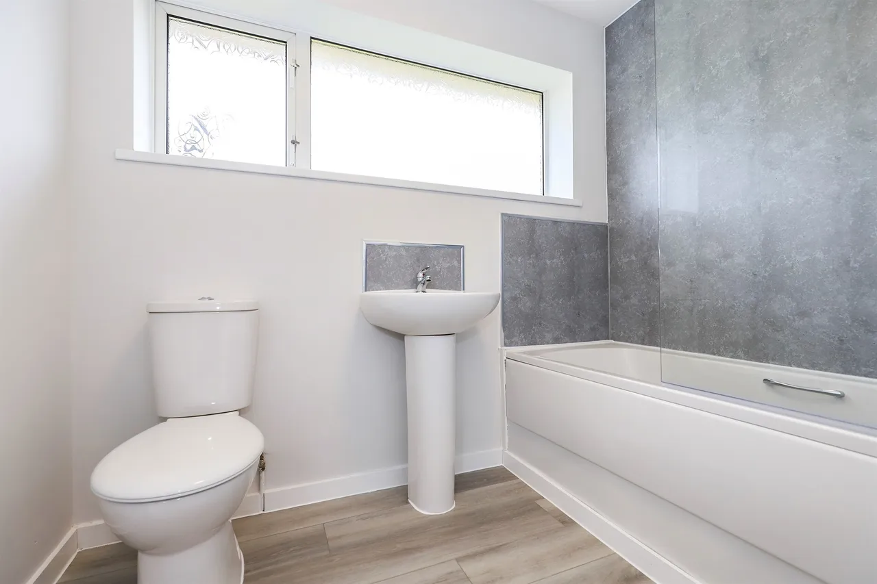 Cannock Road, Featherstone, WV10, photo 10