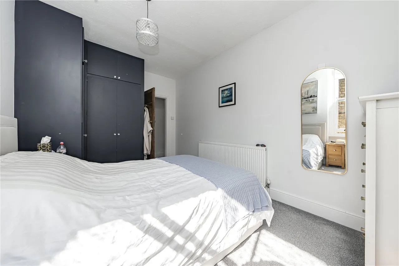 High Street, Teddington, TW11, photo 9