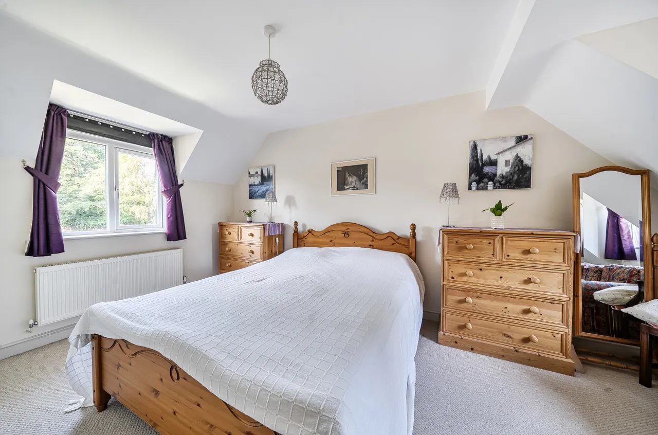 Cranmore Lane, Aldershot, Hampshire, GU11 3AJ, photo 11