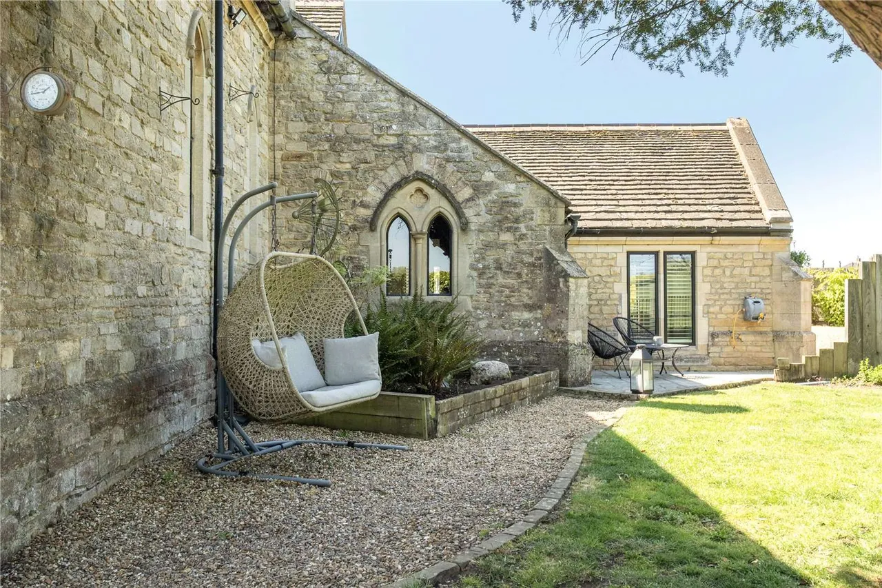 Back Road, Caldecote, PE7, photo 17