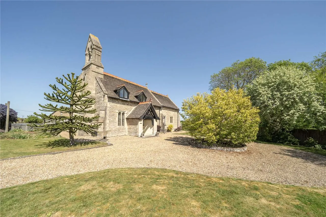 Back Road, Caldecote, PE7, photo 21