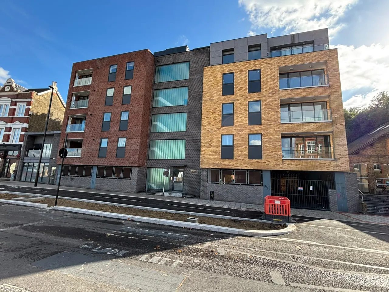 2 bed property to rent, Woolwich Road, London, SE7