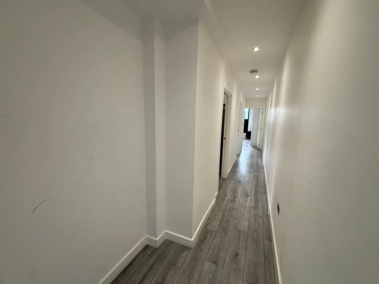 Woolwich Road, London, SE7, photo 6