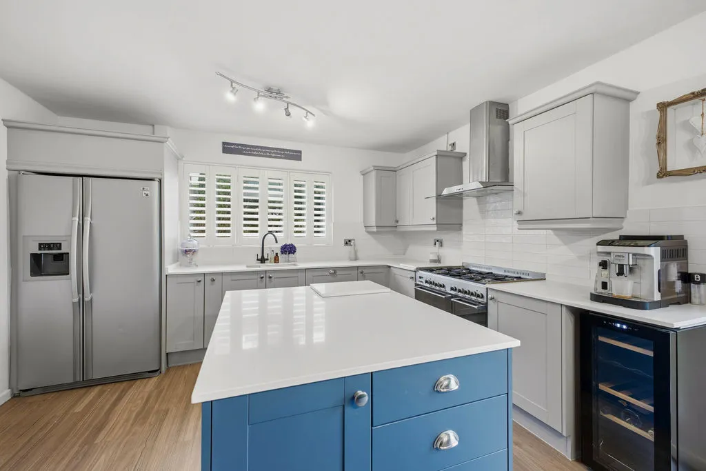 Alexander Drive Milnrow, Rochdale OL16 3LY, photo 3