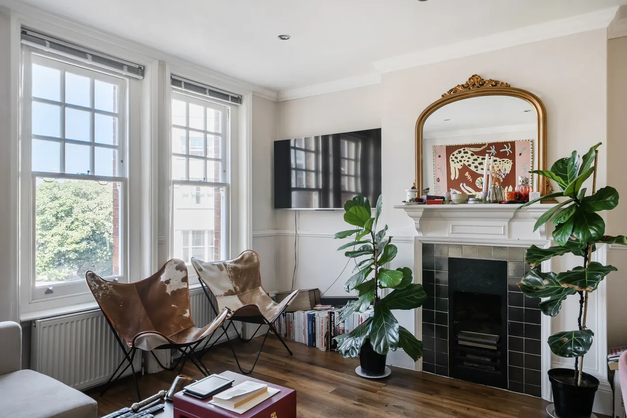 Flat 2, 2-4 Queens Elm Parade, London, photo 10