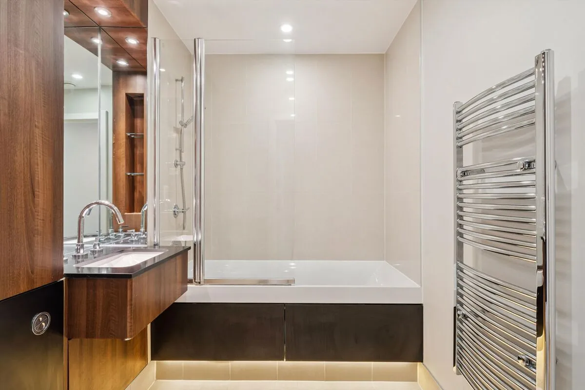 Juniper Drive, London, SW18, photo 11