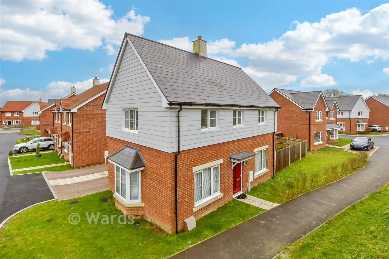 3 bed house for sale, Ransley Field, High Halden, TN26