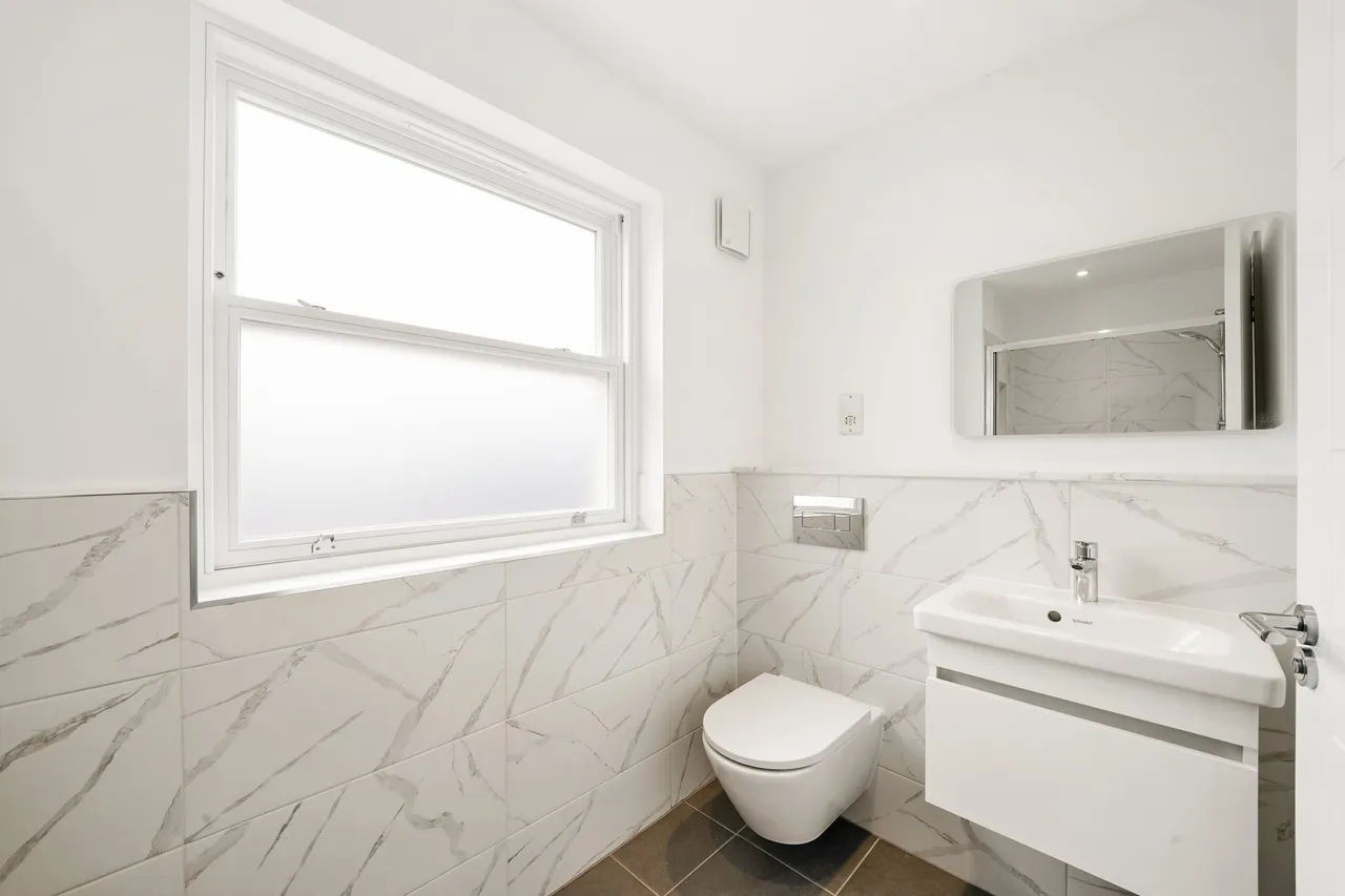 Riefield Road, Eltham, London, SE9 2QA, photo 13