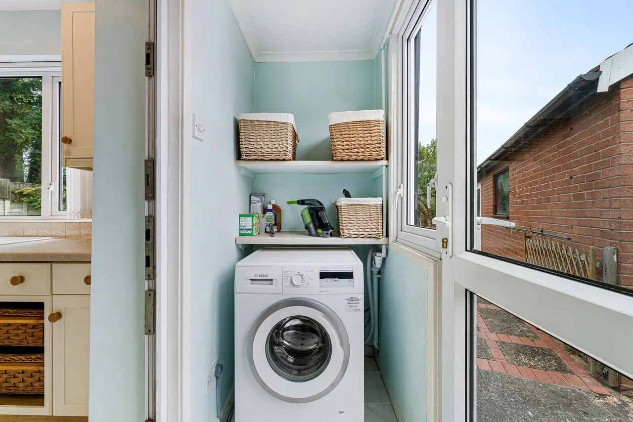 Addison Square, Widnes, WA8 7DF, photo 11