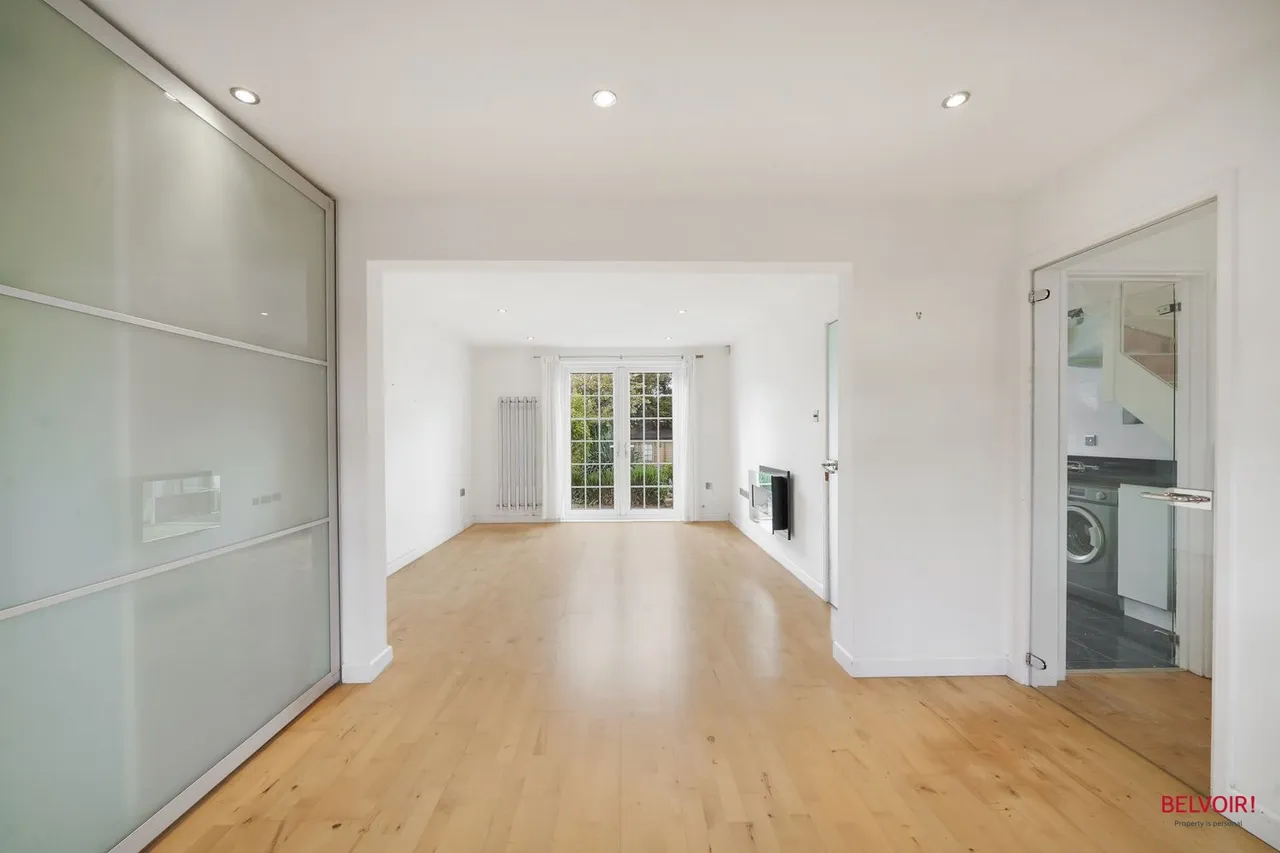 Halliwick Road, London, N10, photo 3