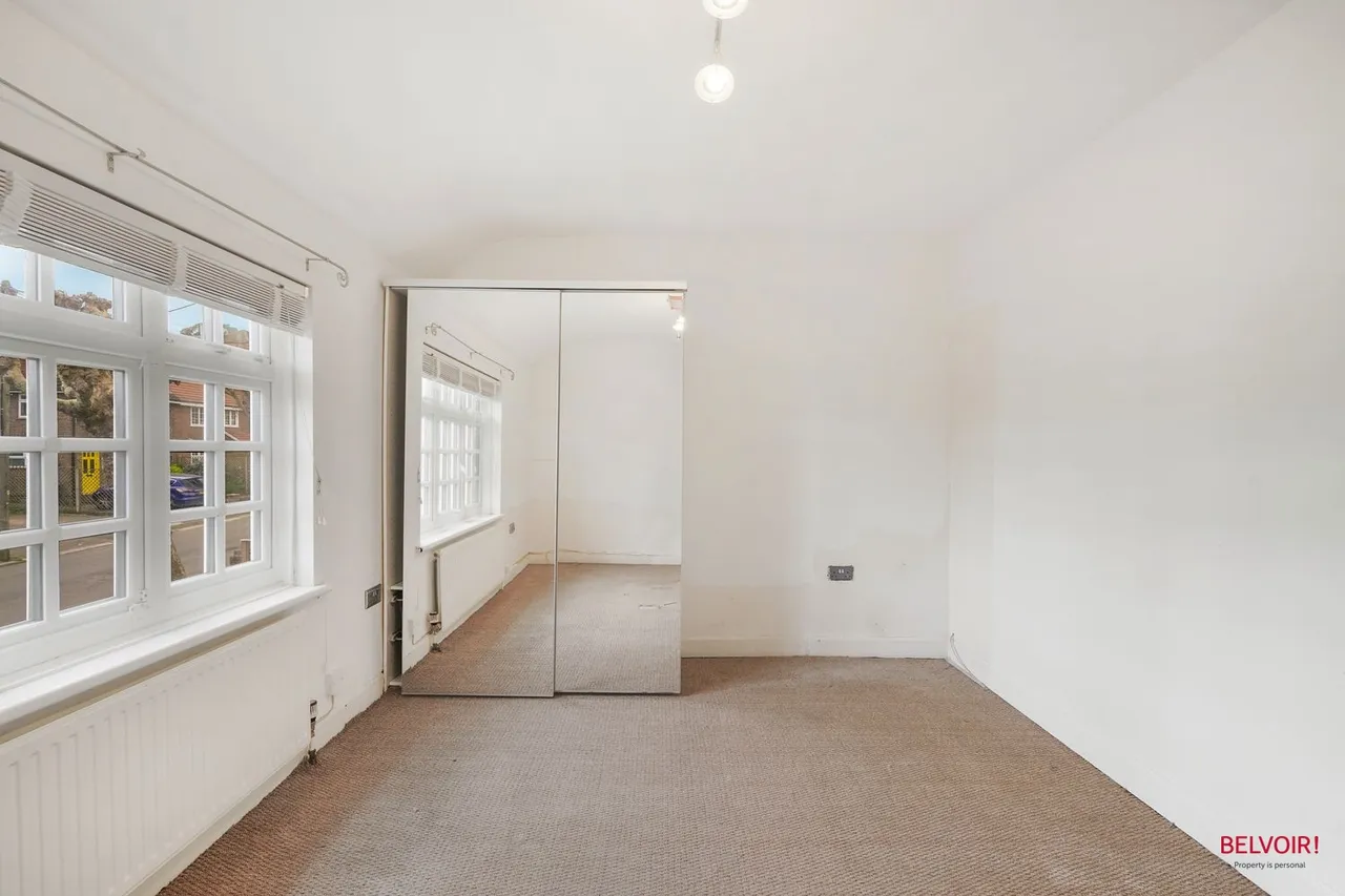 Halliwick Road, London, N10, photo 10