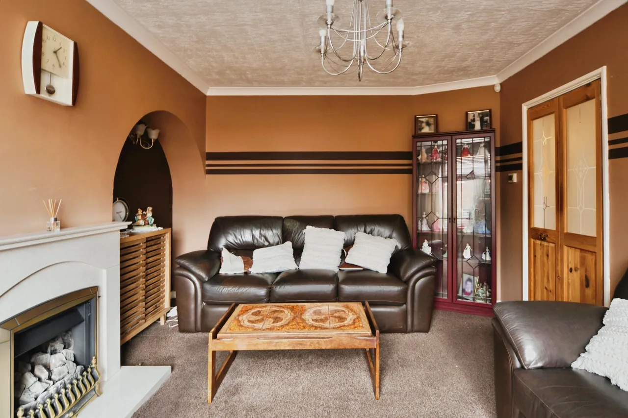 Marlborough Road, Dagenham, RM8, photo 4