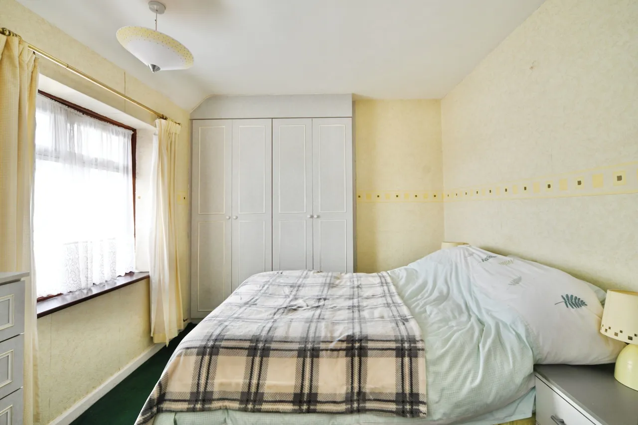 Marlborough Road, Dagenham, RM8, photo 14