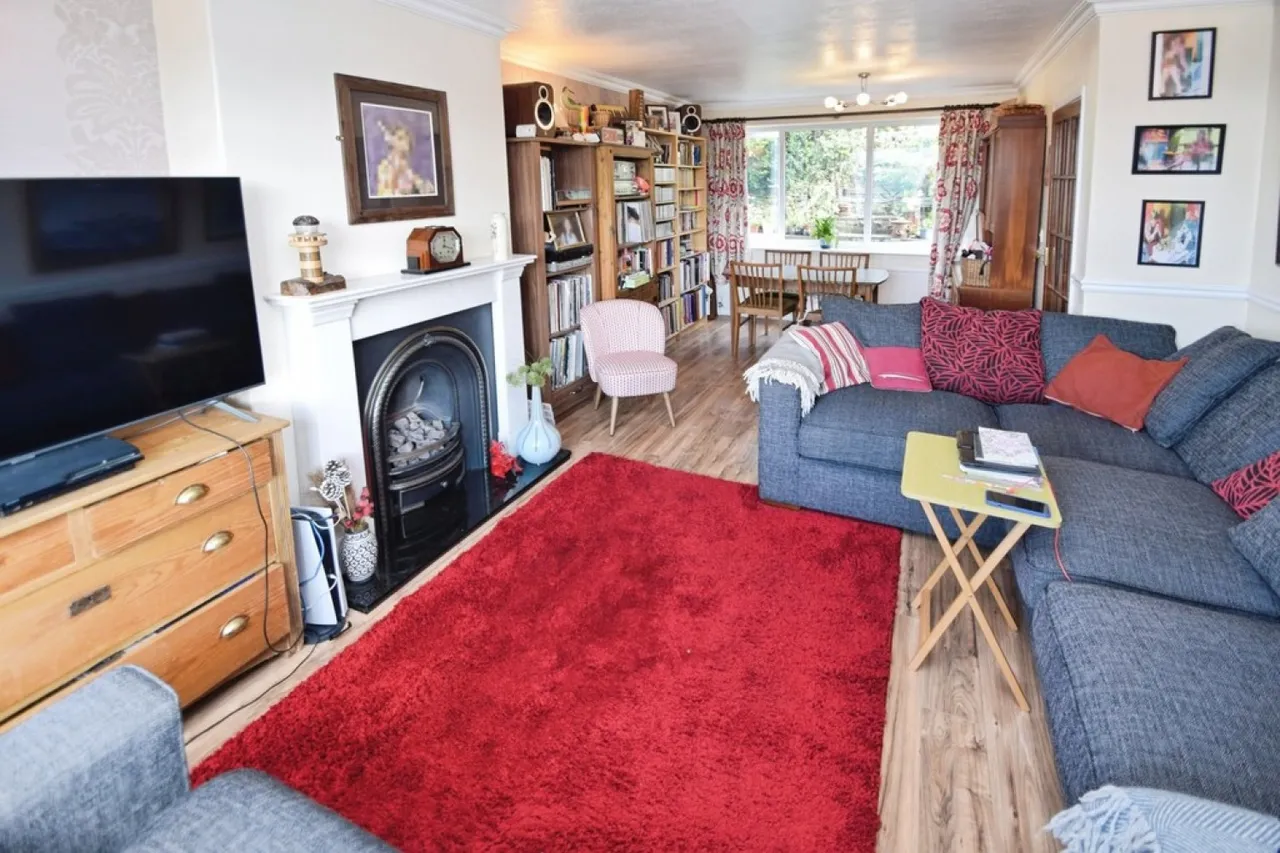 Riddlesden, Keighley, West Yorkshire, photo 5